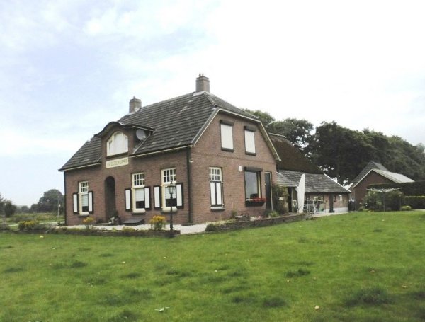 image009