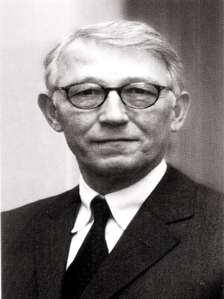 Mr. A.W.J. van Beeck Calkoen 1996 2004 